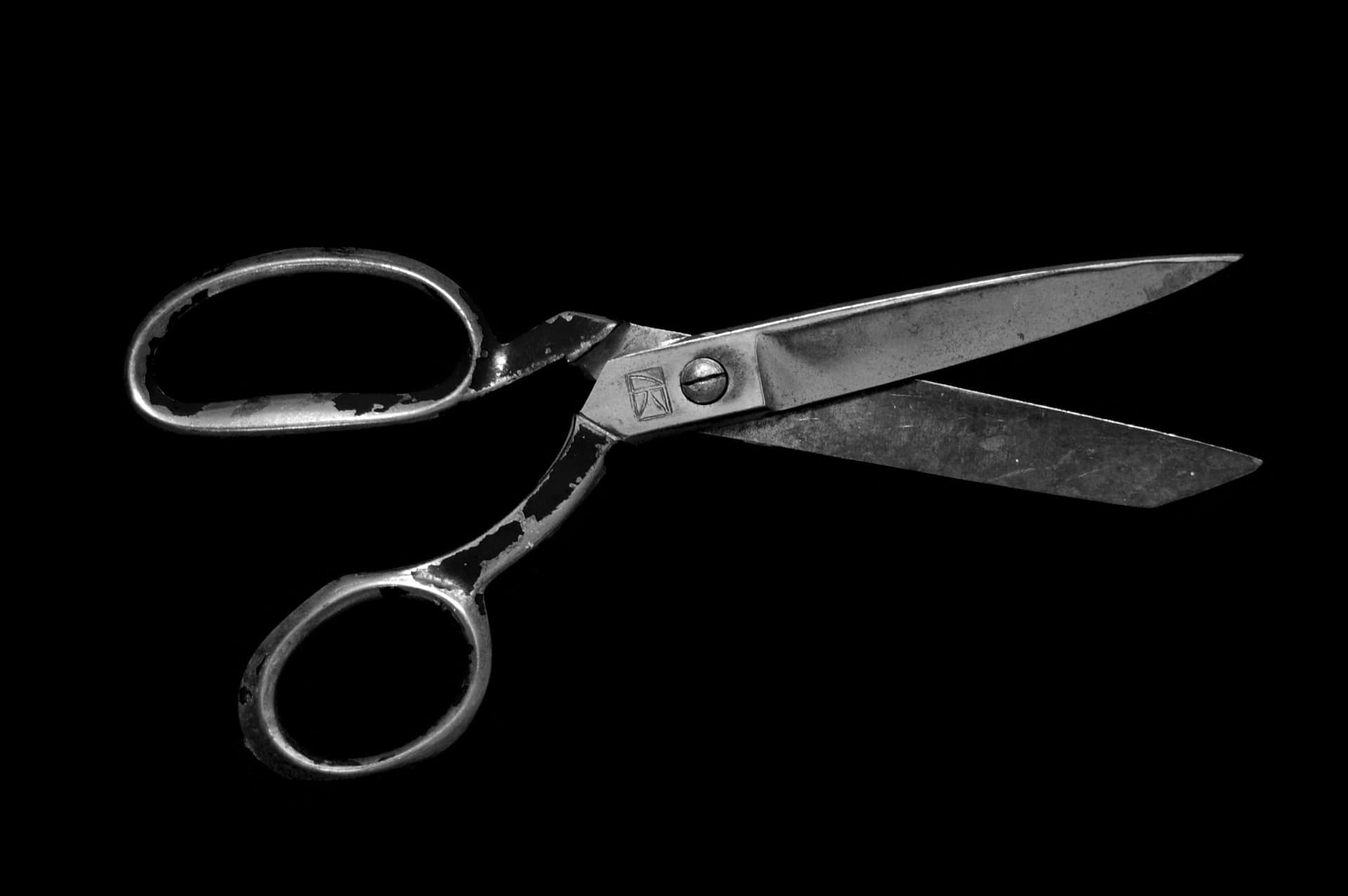Lockdown Marketing Tips | Scissors | Cuts